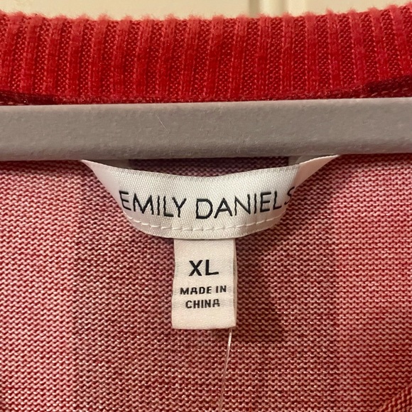 Emily Daniel’s Vibrant Red Plaid Women's Crew Neck Sweater - Picture 2 of 5